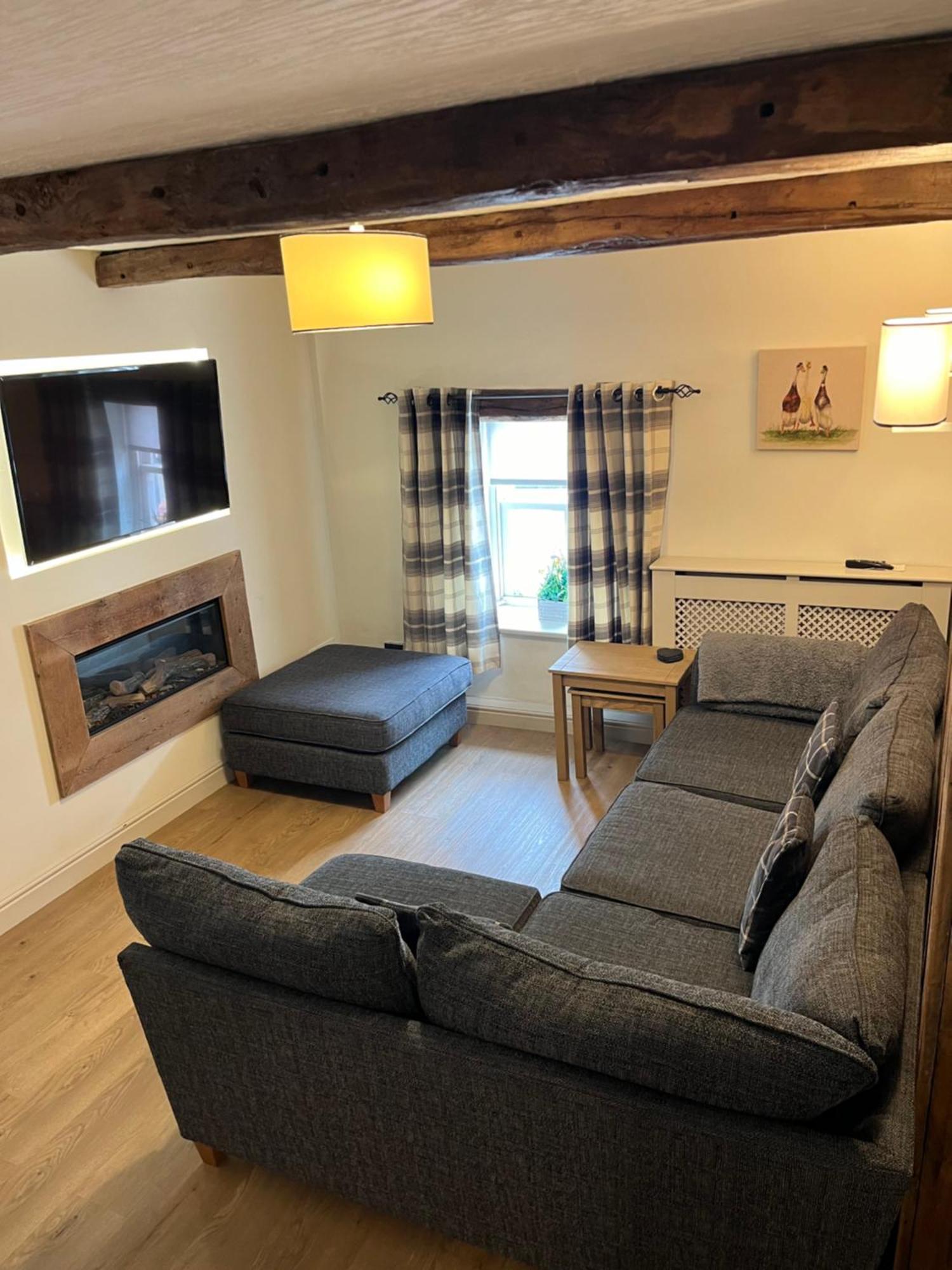 The Old Hay Loft Apartment Kirkby Lonsdale Exterior photo
